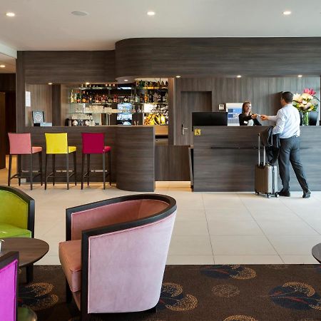 Hotel Roi Soleil Prestige Plaisir - St Quentin Екстериор снимка